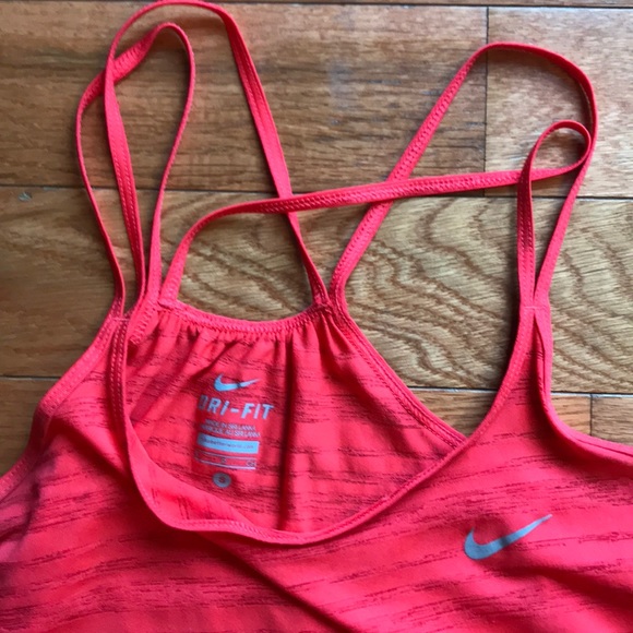 Nike Workout tank top - Picture 2 of 2